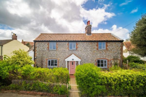 Ruthie Cottage by Big Skies Cottages
